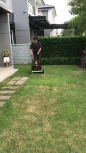 Reel Mower เครื่องตัดหญ้า รถตัดหญ้าไม่ใช้ไฟฟ้า-น้ำมัน สำหรับหญ้าสั้นๆ5-8ซม. รอบการตัด2-3ครั้ง/เดือน