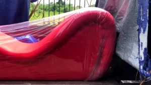 Sofa Kamasutra, Sofa Cinta, dan Sofa Tantra: Sofa Desain Khusus untuk Pasangan