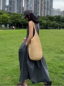 Gray Sleeveless round Neck Vest Dress Womens Summer Elegance Simple Retro Long Dress Tea Break French High-End Feeling Dress