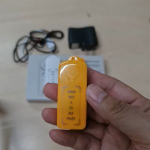 Máy niệm phật mini đeo cổ 11 bài