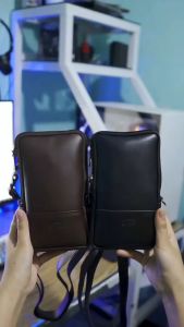 Dompet Gantung Kulit Pria Caliandravieri: Kelebihan dan Fitur