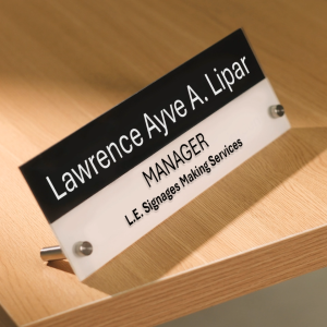 LE Acrylic Custom Desk Name Plate Personalized Office Name 11 x 4 in (3mm) w/ bolts Table Office