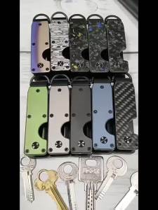 1PC Aluminum Alloy Key Organizer Compact Holder Metal Keychain For Men Gifts Car Bag Charm Screwdriver Included