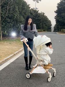 รถเข็นเด็ก EvianAngel ดันได้ 2 ทิศทาง พกพา หมุนได้ 360 องศา