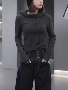 เสื้อสเวตเตอร์มีฮู้ดผ้าเดนิมสองด้านดีไซเนอร์สำหรับผู้หญิง ฤดูใบไม้ร่วง 2025 แฟชั่นสุดเก๋ ทรงสลิมฟิต แขนยาว ปกติ