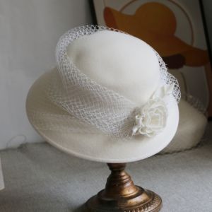 French style Hepburn Style Elegant White Mesh Woolen Hat Women British High end Hat Women Autumn and Winter Fisherman Hat Basin Hat