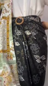 Rok Lilit Batik Foil Bawahan Kebaya Serut Instant Modern Motif Lengkap Bahan Premium 150 x 100