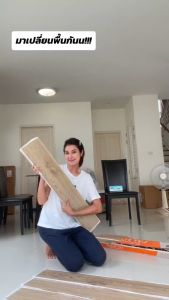 จัดส่งจากประเทศไทย กระเบื้องยาง 91.4x15.2 cm กระเบื้องยางกาวในตัว  ยางปูพื้น ความหนา 2.0 มม. ไม่ใช่เท็จ ซุปเปอร์เหนียวและไม่บิดงอง่าย กระเบื้องยางปูพื้น กันน้ำ ทนไฟ และกันลื่น แผ่นยางปูพื้น จัดห้องนอน พื้นกระเบื้องยาง