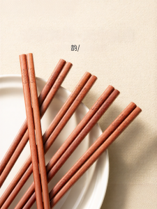 Suncha | High-Quality Red Sandalwood Anti-Slip Heat-Resistant Chopsticks