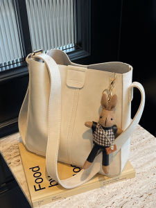 GIOIO 2025 Fashionable Large Capacity Bucket Bag Womens Commuter Vintage Handbag Single Shoulder Crossbody Bag