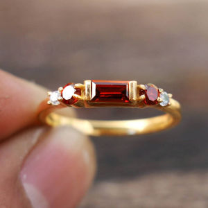 Huitan Versatile Women Gold Color Ring Thin Accessories Inlaid Bright Red CZ Elegant Wedding Party Versatile Jewelry Lady Gift