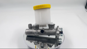 Toyota nissan แม่ปั๊มเบรก Nissan Big-M TD / BDI แม่ปั๊มเบรค แม่ปั้มหม้อลมเบรค nissan