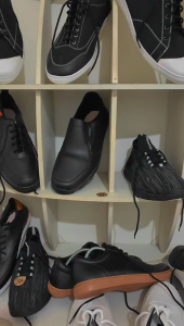 MONKEY FOOTWEAR (RUNZO) - Sepatu Snakers Pria Ukuran Besar Sepatu Jumbo