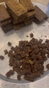 1000GR ĐƯỜNG MÍA HÀ THỦ Ô GỪNG NẤU THỦ CÔNG - ĐẶC SẢN NGHỆ AN