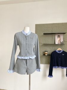 เสื้อคาร์ดิแกนถักแขนยาวคอตั้งสั้นสไตล์เกาหลีสำหรับผู้หญิงในฤดูใบไม้ร่วงปี 2024 เสื้อคลุมคาร์ดิแกนถักแบบสวมหัวลายสก็อตแบบลำลองสำหรับผู้หญิง