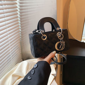 XIAOCHAOXIU | New Fashionable Girls Bag