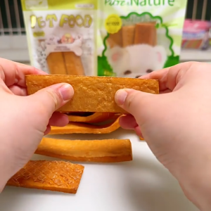 Dog Snacks Dog Treats Dog Freeze-dried Lollipops Dog Biscuits Dog Training Rewards Treats Oatmeal Chicken Slice for Dogs 狗狗饼干 狗狗零食小吃 宠物训练奖励零食 狗狗棒棒糖