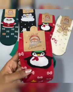 ✨ยกแพ็ค10คู่กับ 20 คู่ 🥰ถุงเท้าเนื้อผ้าอย่างดี ถุงเท้าคละลาย ถุงเท้า ลาย หมูเด้ง เลือกลายได้