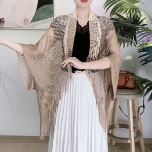 New Arrival Gradient Color All-Matching Elegant Temperamental Tassels Cut Out Summer Sun Protection Shawl Travel Photography Variety Shawl Explosion
