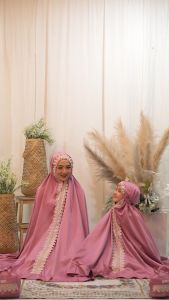 Mukena Dewasa Jumbo Standar Andin 2 Fungsi Mukenah Resleting Dagu By Chazmine