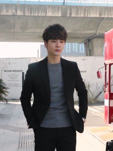 LIVE GREAT |   Freeship 0Đ mọi nơi | áo khoác áo khoác nam áo khoác nam áo khoác nam mới ra  ao khoác  Thanh Niên Pop Tay áo dài xu hướng tiêu chuẩn Harajuku cổ áo ve áo phẳng màu trơn Áo vest nam