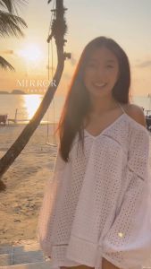 Mirror.Favor : Malibu Birds Top เสื้อเปิดไหล่ ชุดไปเที่ยว ชุดไปทะเล ผ้าไม่ต้องรีด