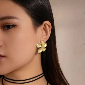 Ingemark | Ingemark Elegant Punk Five Leaf Flower Stud Earrings for Women Wed Bridal Simple Gold Color Pierced Earring Y2K Accessories Gift