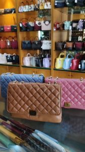 Tas Selempang Stylish & Tahan Lama: Karl Sangkoni MJ - TP 1842