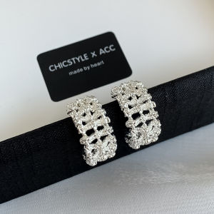 Elegant S925 Silver Needle Half-Circle C Ring Studs Womens Fashionable Personality Ear Jewelry Geometric Pattern Alloy