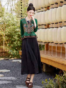 Elegant Embroidered V-neck Womens Set Fashionable Young Retro Improved Hanfu Two-piece Summer Dress Polyester Fiber Long Sleeve