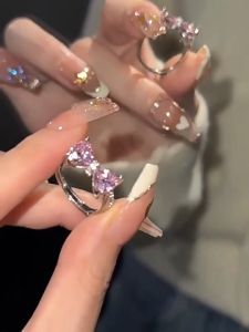 แหวนผู้หญิง แหวนเพชร โบว์แฟชั่น สไตล์เกาหลี ของขวัญเครื่องประดับสำหรับคู่รัก Pinapple