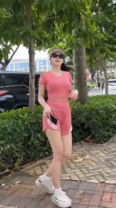 Bộ thể thao thun lanh mát mịn quần cạp cao hai lớp có túi+ áo croptop năng động cá tính