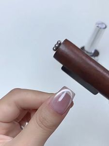 เครื่องมือทำเล็บแม่เหล็ก 3-in-1 ระบบพลังแม่เหล็กแรงสูง ใช้งานมัลติฟังก์ชั่น แต่งเล็บได้อย่างมืออาชีพ CM0009