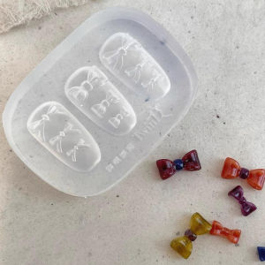 แม่พิมพ์ซิลิโคนทำเล็บ 3 มิติ ลายโบว์ 1 ชิ้น ริบบิ้นผูกโบว์ สำหรับตกแต่งเล็บ แบบใส ใช้สำหรับแกะสลักลายโบว์ ทำเล็บ