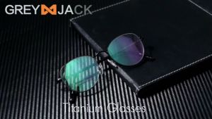 Grey Jack Kacamata Bahan Titanium Sangat Ringan dan Kokoh Model Oval Fashion Laki-laki dan Wanita Bisa Minus Antiradiasi Blueray Photocromic 22047