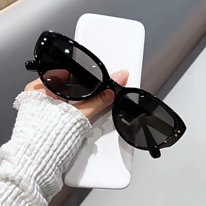 Kacamata hitam Cateye Kacamata cewek cowok anti UV400 sunglasses anti ultraviolet fashion modis A045