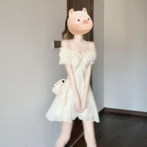 SUSIEYUAN | French V-Neck Puff Sleeve Slim Fit Mini Dress For Petite