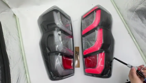 ISUZU D-MAX 2021 - 2025 DYNAMIC ALBINO SMOKE TAIL LAMP BRAKE LIGHT BAR 4X4 THAILAND