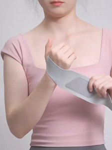 Wristband Olahraga / Perban Pelindung Lengan / Pelindung Cedera Sendi Lengan