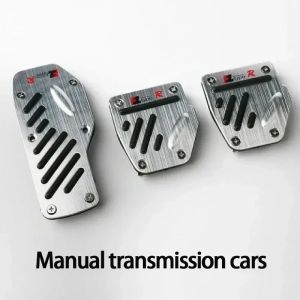 New 2/3pcs Universal Non-Slip Aluminum Manual Transmission Car Pedal Cover Set Kit Pedali Red/Blue/Silver Car Accessories
