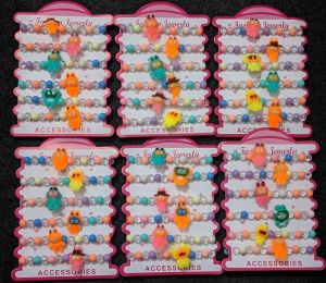 Grosir/Gelang Tangan Boneka Sanriolabubu Viral Mute Manik manik Harga untuk 1 Lusin(12 pic gelang)
