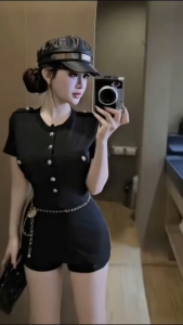 MK_ Set thiết kế thời trang set đi tiệc set Tăm Lạnh áo cổ tròn cúc đồng mix quần đùi kèm đai