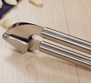 Handheld Garlic Press Crusher Ginger Squeezer Vegetables Masher Stainless Tool Press Kitchen Accessories Garlic Onion Ginger
