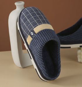 รองเท้าแตะบ้านกันลื่นพื้นหนาสำหรับผู้ชายและผู้หญิงในฤดูหนาว รองเท้าแตะบ้านแบบสวมหัวกลมพื้นยางกันลื่นสำหรับผู้ใหญ่วัยกลางคนและผู้สูงอายุ