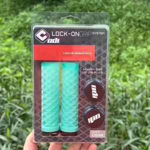 ODI Vans LOCK-ON GRIPS (130mm) Hand Grip Handle Grip Sepeda Semua Bisa Grip BMX Grip MTB Handlebar BMX Handle MTB Hand Grip Original Sepeda Hard Trail Grip Sepeda Terbaru Grip Sepeda Warna Grip Stang BMX Grips Fixie Grip Handle Fixie Hybrid Minion Unik XC