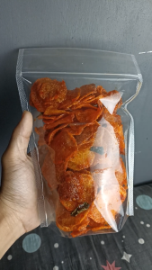 Keripik Kentang Mustofa 500gram – Balado Pedas Manis Renyah & Nagih | Dapur Mamah Mia