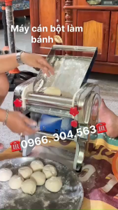 Máy cán bột làm bánh bao  đế piza trục cán 24cm