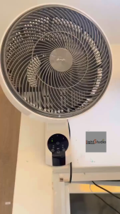 Alpha Motto Wall Fan WF60 l 12 Inch l 7 Blades Super Strong Wind l With Remote Control