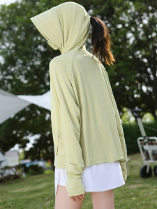 Womens Summer 2024 New Ice Silk UV Protection Coat with Large Brim Hat Loose Fit UPF50+ Sunscreen Outerwear Commute Style