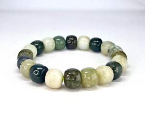 NATURAL HETIAN JADE BRACELET ( Stone of luck )